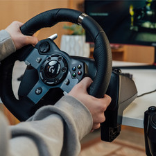 Logitech G920 UK Plug Driving