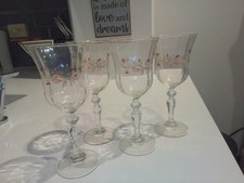 Vintage Eternal Beau Wine Glasses x 4