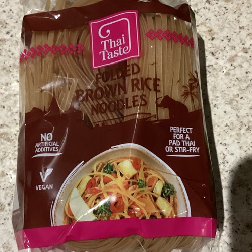 Thai brown rice noodles - noodles, vegan