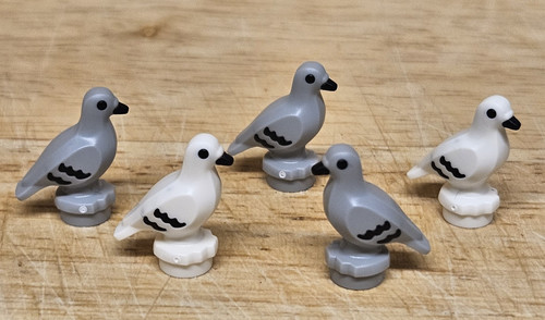Lego pigeons animals birds - pigeons,