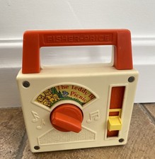 Vintage Fisher Price Wind Up Musical Radio Toy Teddy Bear Picnic WORKING  1979