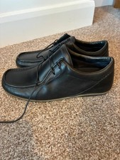 Henri Lloyd black leather stud