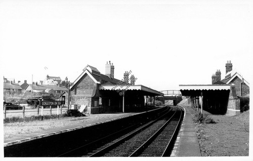 C1960s gorleston sea - c1960s, train