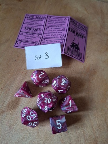 Chessex lustrous amethyst - lustrous,