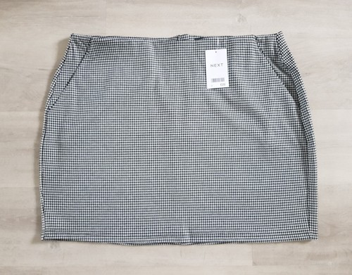 Next size black dogtooth - size, 20
