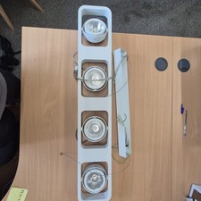 1 set of 4 lights