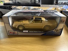 MAISTO 1:18 Scale Pontiac