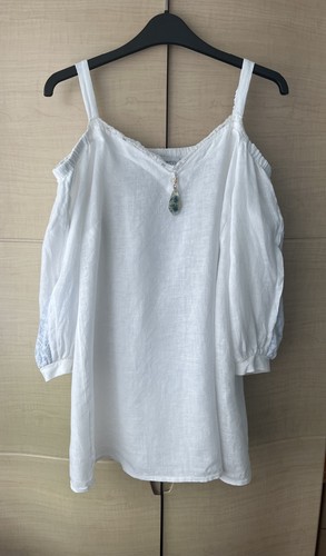 White cold shoulder - cold-shoulder, with