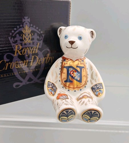 Royal crown derby - crown,