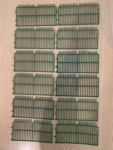 Britains green plastic fence - britains,