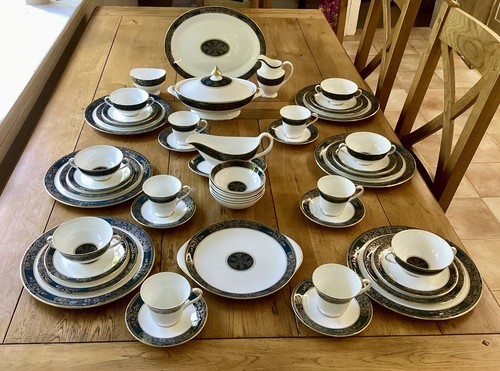 Royal doulton carlyle - royal, h5018
