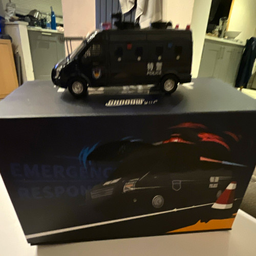 Emergency response police van - emergency,