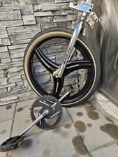 MONGOOSE FORKS, CRANK, SPROCKET, MAGPEDALS, RANDOM STEM  (SOLUTION FUZZ DECADE)