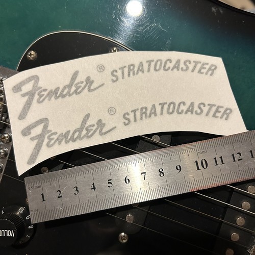 Fender stratocaster guitar - fender,