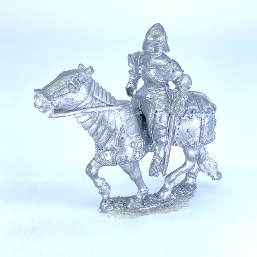 Medieval knight suitable for - suitable,