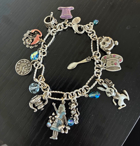 Alice wonderland silver - in,