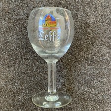 Leffe Glasses Half Pint