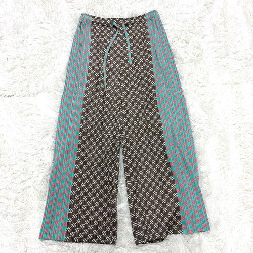 Pleats please issey miyake - pleats,