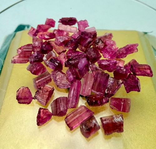 Carat natural rubellite - 36.70,