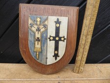 Wooden University Crest / Cathedral  Wall Plaque . Archbishop of Canterbury