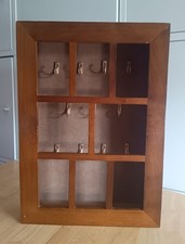 Wall-Mount Wooden Key Cabinet – 11 Hooks – Felt-Lined