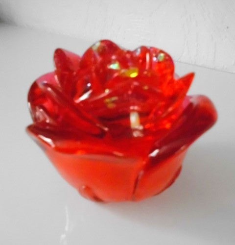 Rose shaped resin - rose,