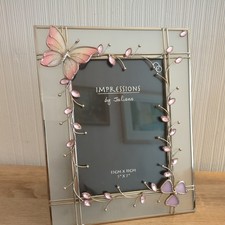 The Juliana Collection Photo Frame with Frosted Glass Butterfly and Metalworks