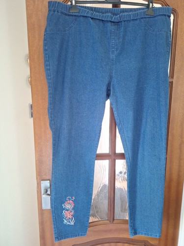 Ladies vintage jeans size - vintage,
