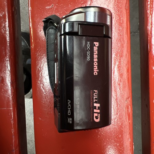 Panasonic hdc sd9 charger - no,