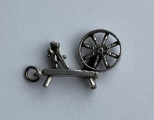 Miracle Vintage Silver Tone Metal Sweet Little Spinning Wheel Charm