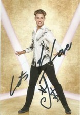 TV/CELEBRITY HUNTED/DANCING