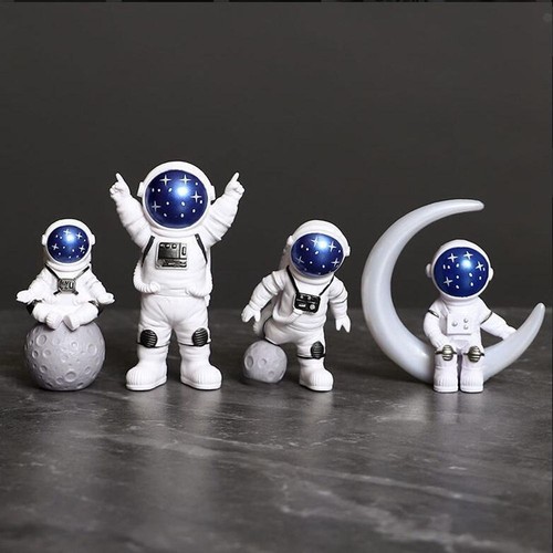 1pc resin astronaut - 1pc, figure