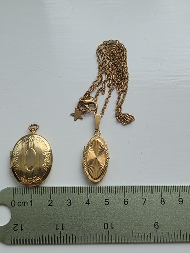 Vintage gold tone oval locket - vintage,