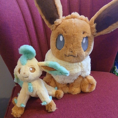 Pokemon eevee and leafeon - eevee,