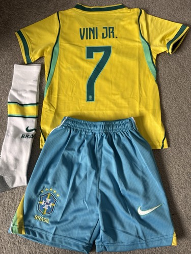 Brazil kids football - kit, age