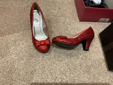 Harrods 70th Anniversary Wizard of Oz Ruby Slippers UK Size 1 Child Size