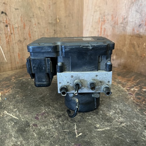 Volvo v40 abs pump - v40, &