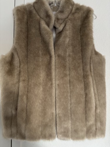 Donna salyers fabulous - fabulous, furs