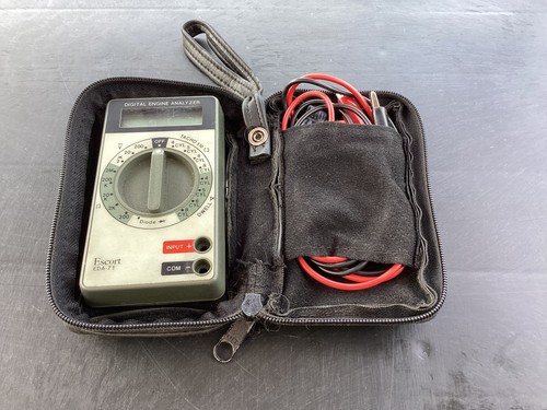 Escort digital engine analyzer