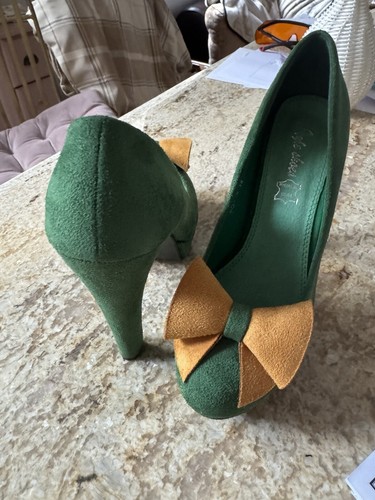 Emerald green suede vintage - suede,