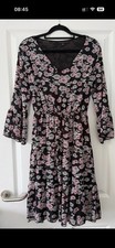 Woman’s Floral Dress Size 14