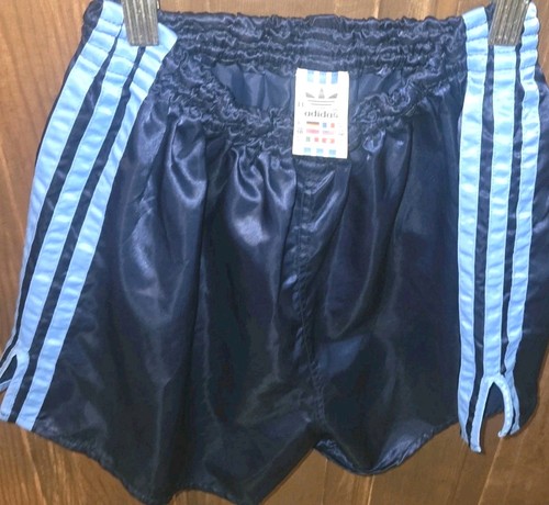 Vintage adidas shorts navy - vintage,