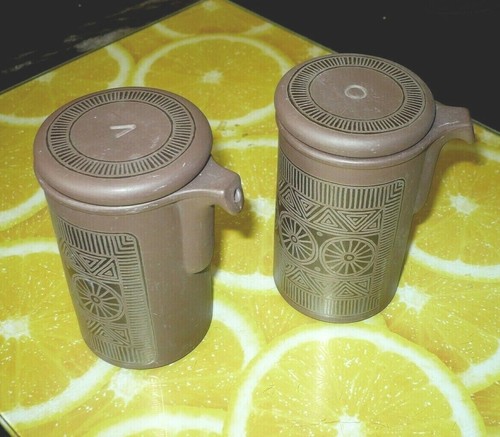Hornsea oil vinegar jars - vinegar,