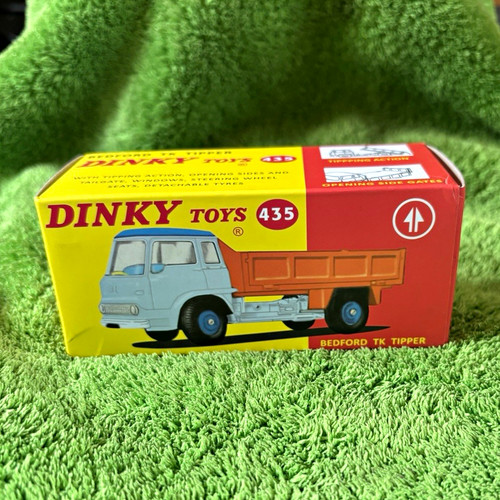 Dinky toys 435 bedford - toys,