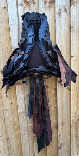Fancy brown black tricorn - black,
