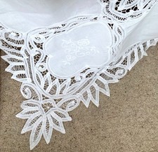 Antique/Vintage White Linen Lace tape work Battenberg Tablecloth/Bed Cover 5'x9'