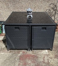 Garden Ratten Cube Table