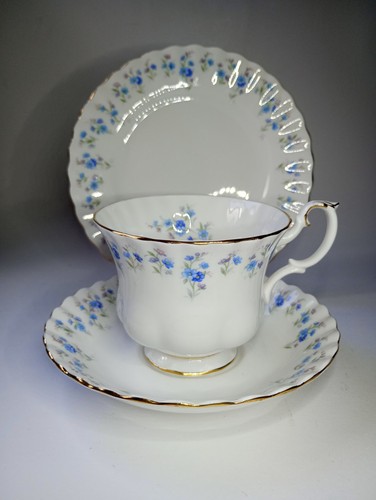 Royal albert memory lane - royal,