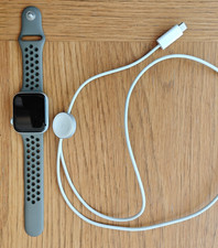 Apple Watch Series 5 Nike 44mm