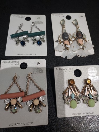 New unworn mixed - &, earring